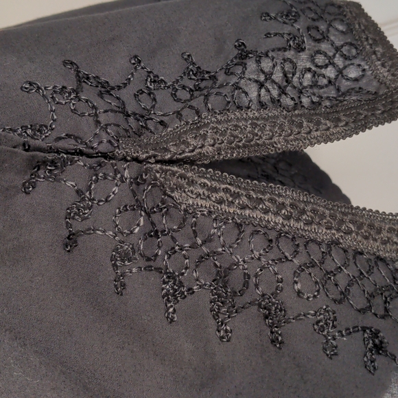 🌷NWOT, SM Moroccan Embroidered Black Top/mini dress - Picture 12 of 12